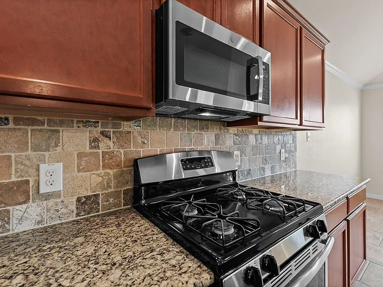 4517 Chestnut Meadows Bnd — Photo 22