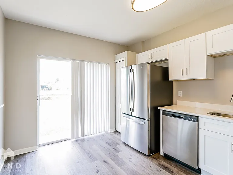 8162 Canterbury Lake Blvd — Photo 3