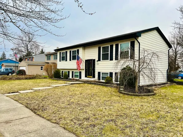 44453 Oregon Trl, Plymouth, MI 48170