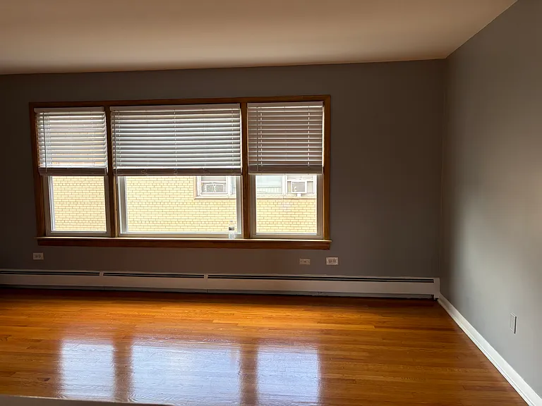 2125 S Harlem Ave #2E — Photo 2