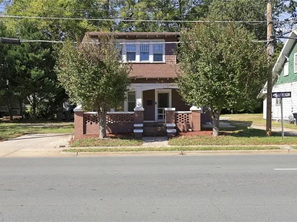 307 S Fisher St, Burlington, NC 27215