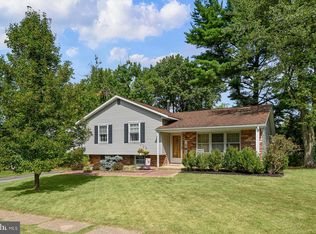 105 Greenfield Rd, Newark, DE 19713