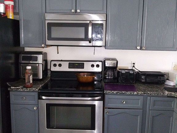 4th image of 5710 Falls Way Ct
