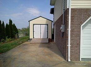 3rd image of 119 Jenny Ln