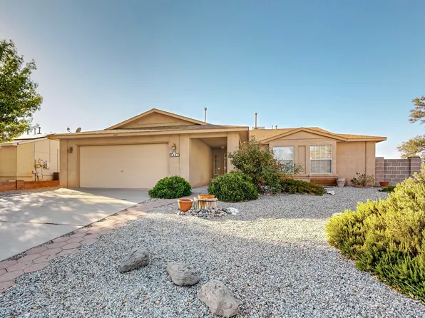 2421 Agua Fria Dr NE, Rio Rancho, NM 87144
