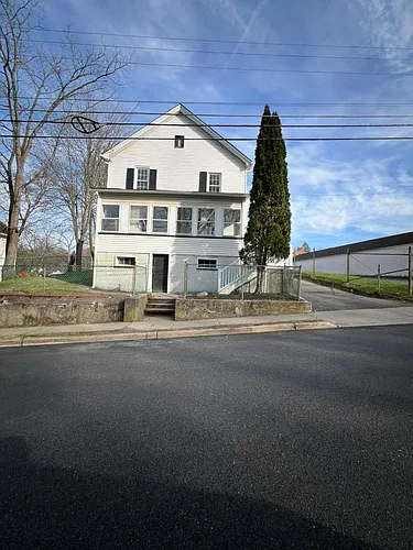 12 Hampton St #A Photo 1