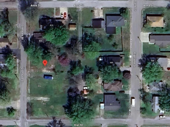 806 Glendale St, Benton, IL 62812