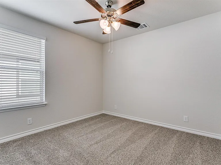 21042 Gravel Keep Dr — Photo 15