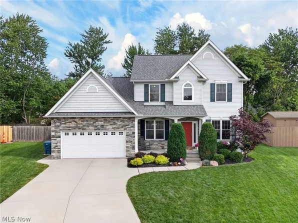 24144 Salzburg Cir, North Olmsted, OH 44070