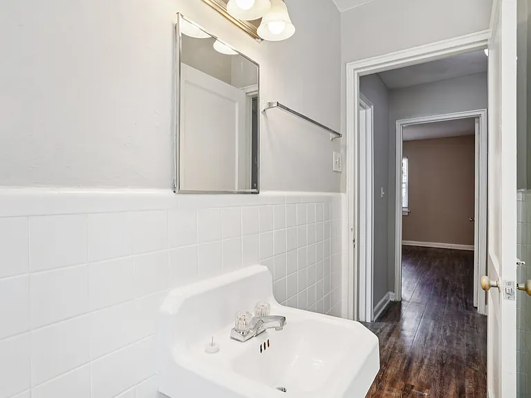 Buckhead Townhomes and Gardens — Photo 35
