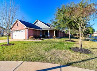 16402 Grants Manor Ct, Cypress, TX 77429