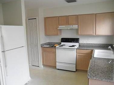 3rd image of 12028 Cedarfield Dr