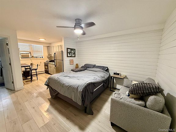 4th image of 65 W Broadway APT 2G
