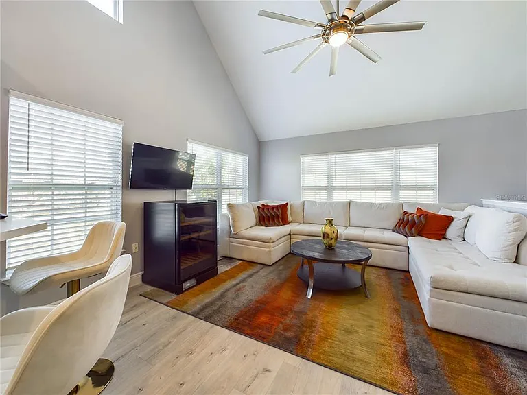 5521 Rosehill Rd #203 — Photo 12