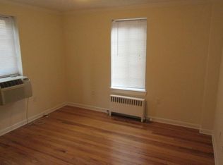 64 Brattle St #203, Cambridge, MA 02138