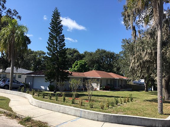 2nd image of 1447 Drew St