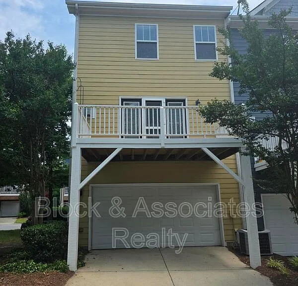 124 Braeside Ct — Photo 4