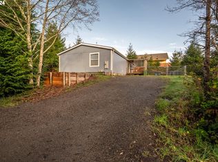63403 Jerome Rd, Coos Bay, OR 97420