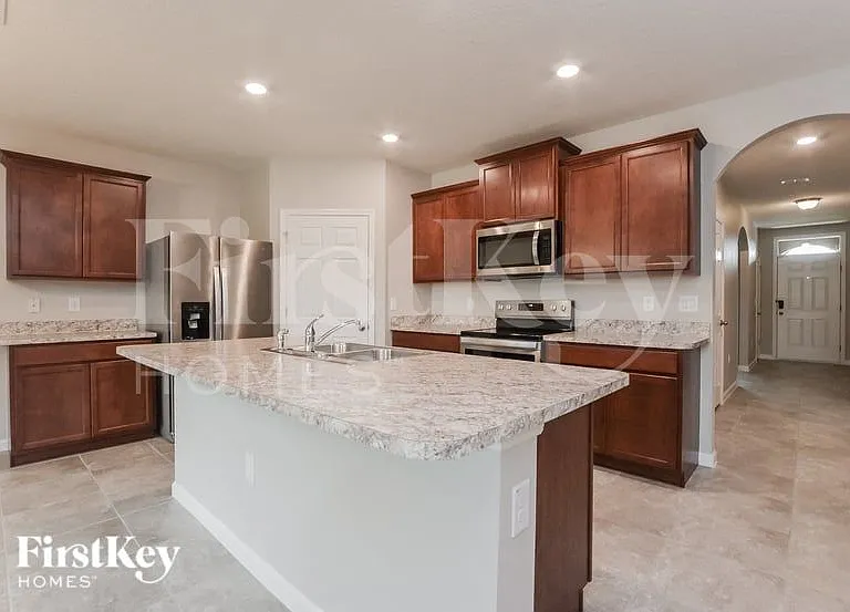 3747 Loggerhead Ln — Photo 6