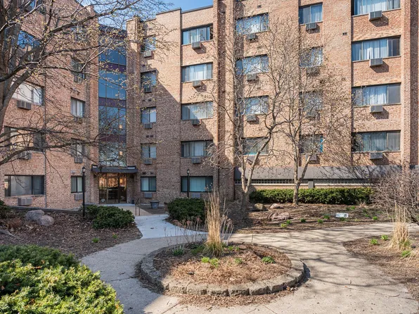 5358 N Cumberland Ave APT 213, Chicago, IL 60656