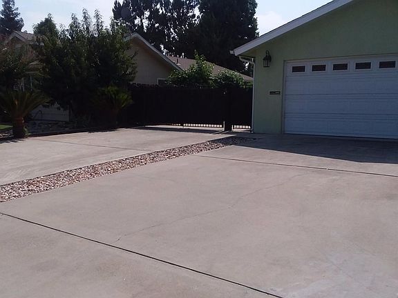 2nd image of 3249 W Mill Creek Dr