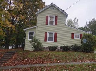 41 Center St, Walden, NY 12586