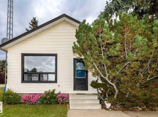 4902 52nd St, Sedgewick, AB T0B 4C0