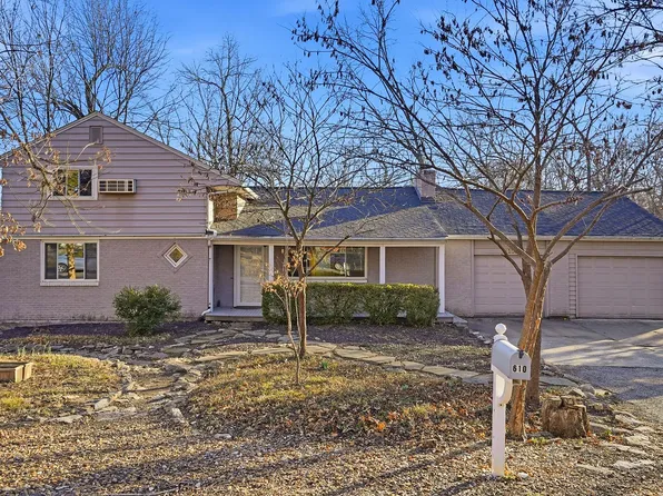 610 Redbud Ln, Columbia, MO 65203