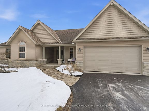 3rd image of 27 Charles Rd