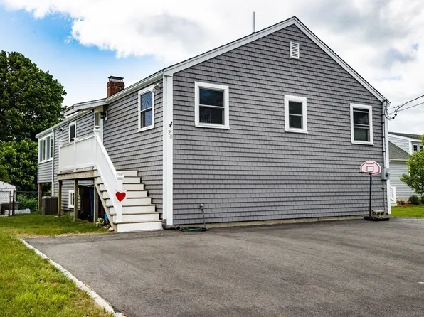 20 1st Ave, Scituate, MA 02066