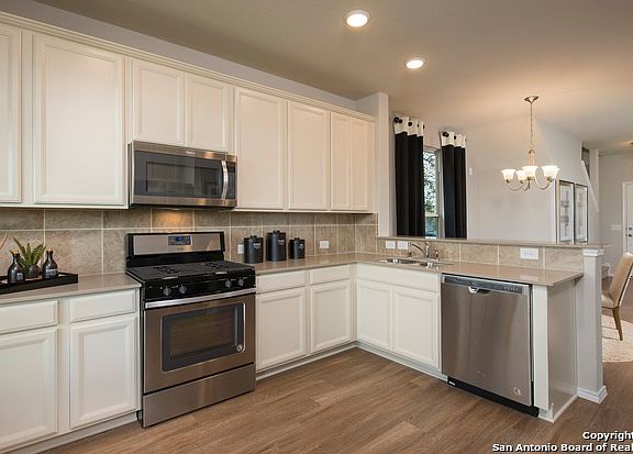 5th image of 7304 Littlefoot Ln