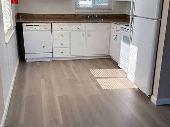 (undisclosed Address)