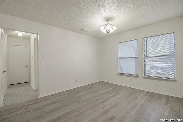 8166 Cheryl Meadow Dr — Photo 6