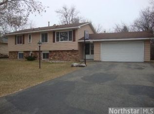 1762 Gabbro Trl, Eagan, MN 55122