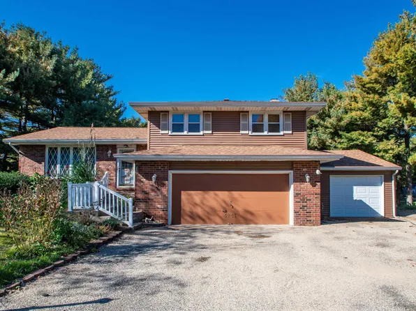 4927 S Airport Rd, Peoria, IL 61607