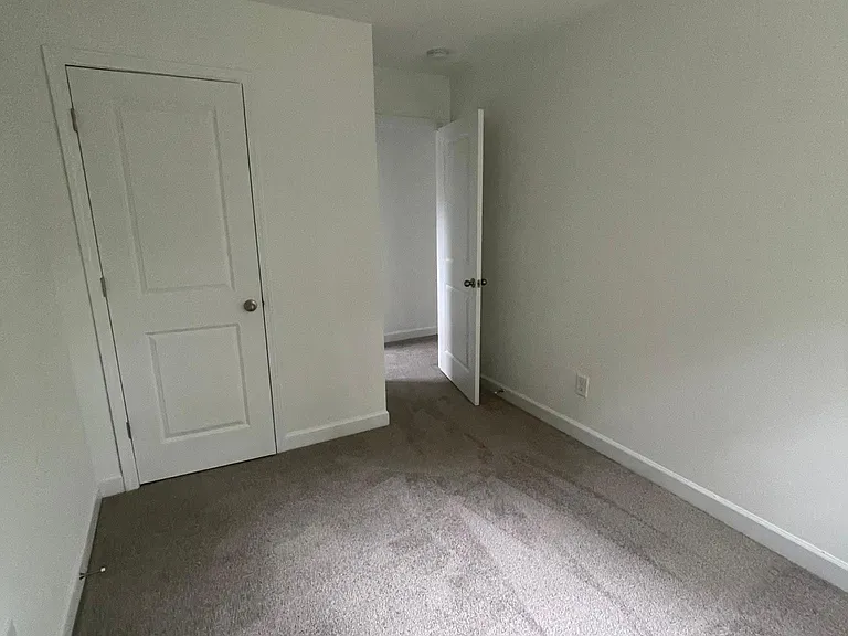 520 Rogers Lake Rd — Photo 18