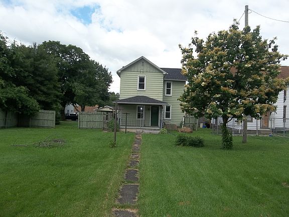 3rd image of 270 N Morrow St