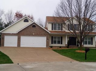 688 Logan Valley Dr, Saint Peters, MO 63376