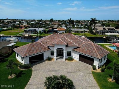 4906 SW 2nd Place Cpe, Coral, FL, 33914