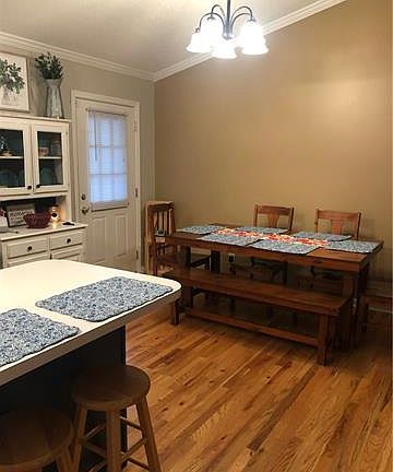5th image of 2218 Olde Valley Dr