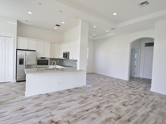 3rd image of 18003 SW Cosenza Way