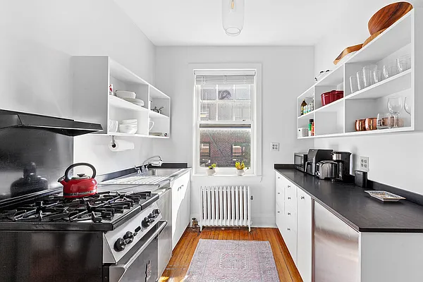 Sold by Compass | media 3