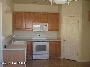 5th image of 1022 W Kowalsky Ln