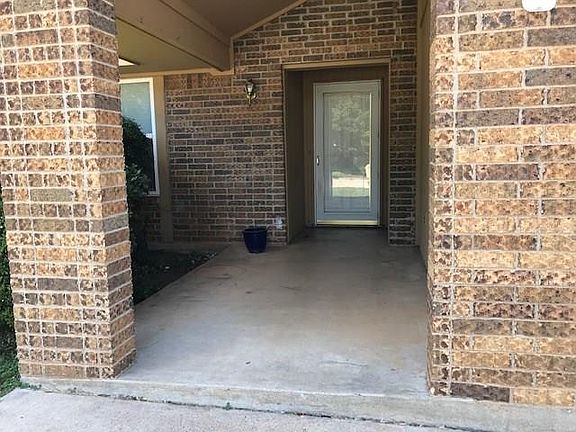 2nd image of 3610 Scranton Ln