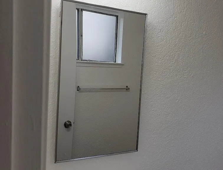 162 College St #11 — Photo 6