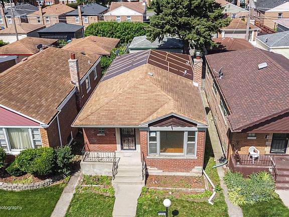 4th image of 9040 S Oglesby Ave