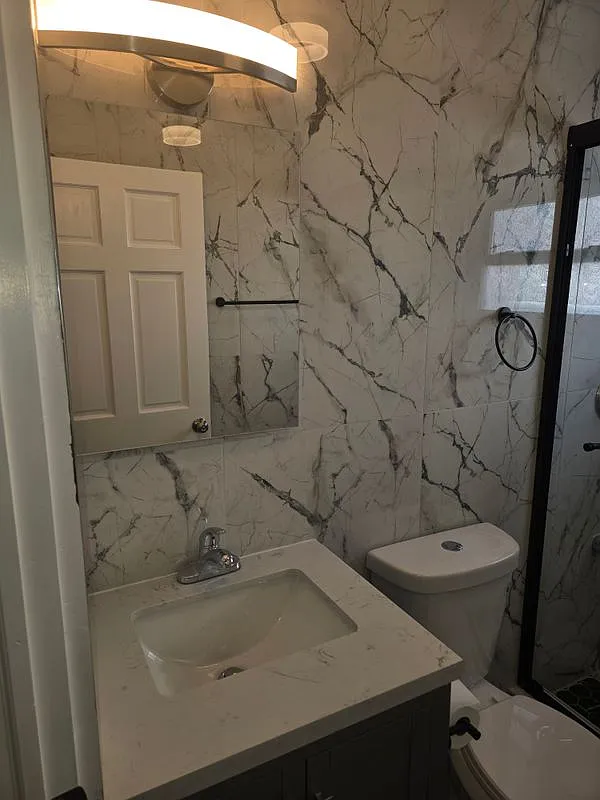 1 bed, 1.0 bath, 650 sqft, $2,300 — Photo 3