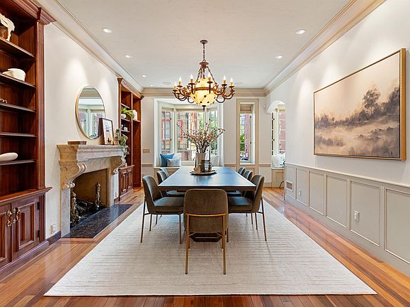 2nd image of 25 Beaver Pl #A