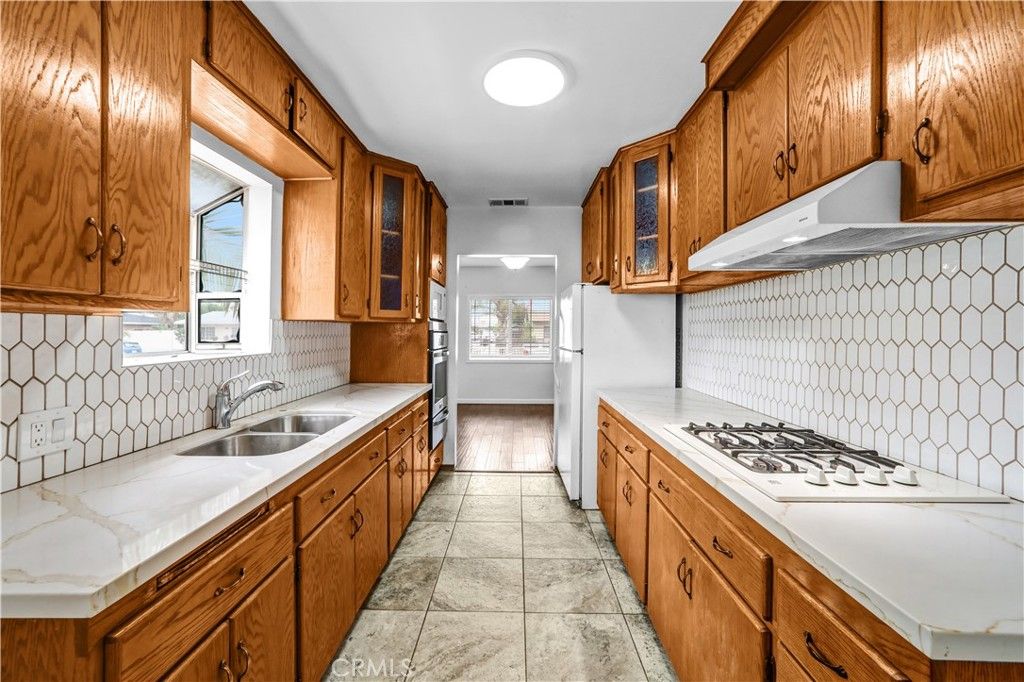 14657 Channing St, Baldwin Park, CA - View 3