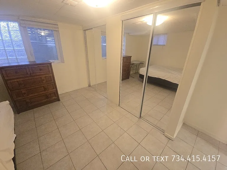 707 S Division St #1 — Photo 17